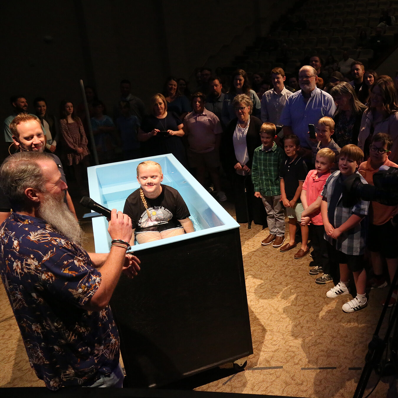 Baptism050425Finch0Z4A0044 Baptism050425Finch0Z4A0044